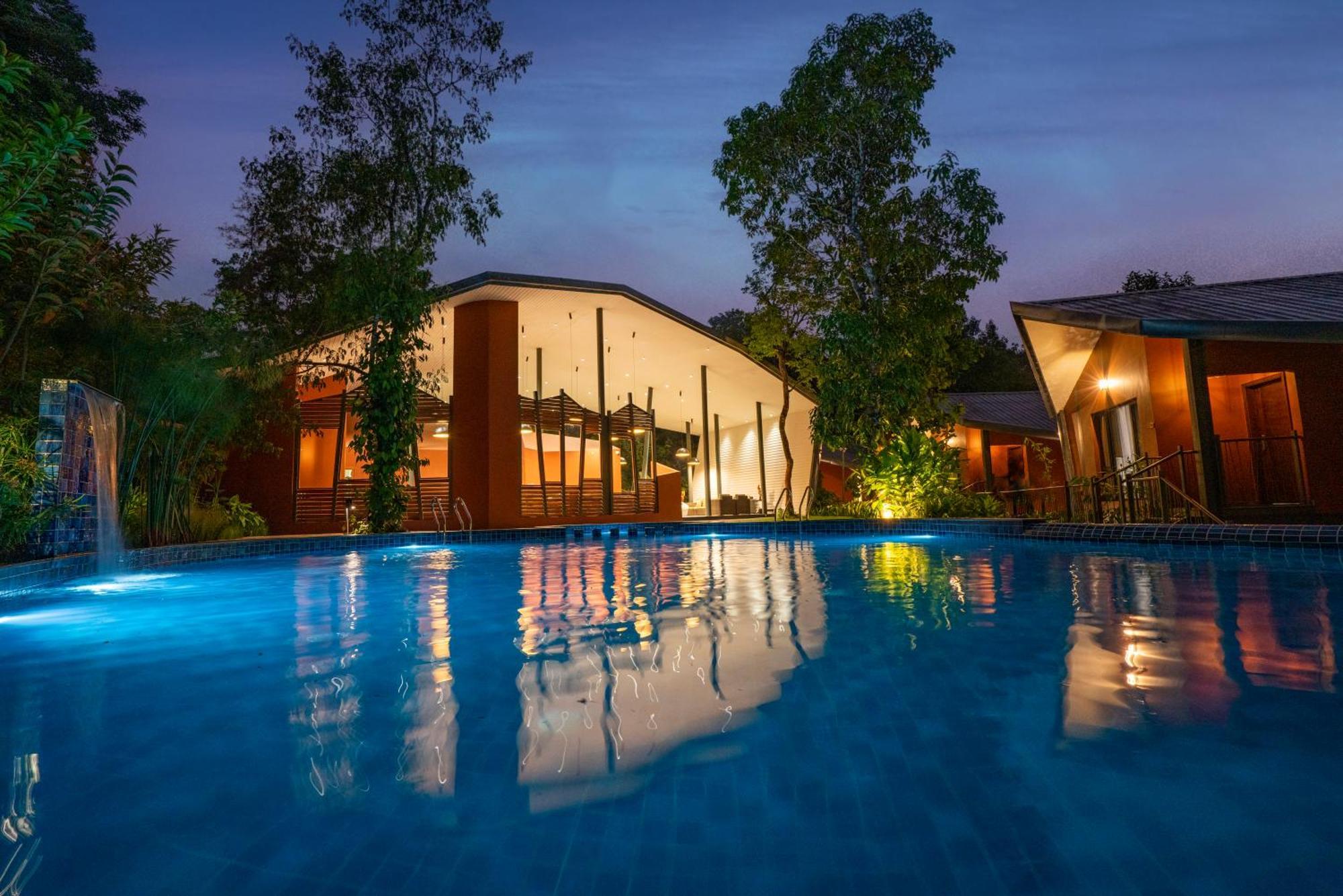 Vyna Hillock Resort And Spa Vithiri Kültér fotó