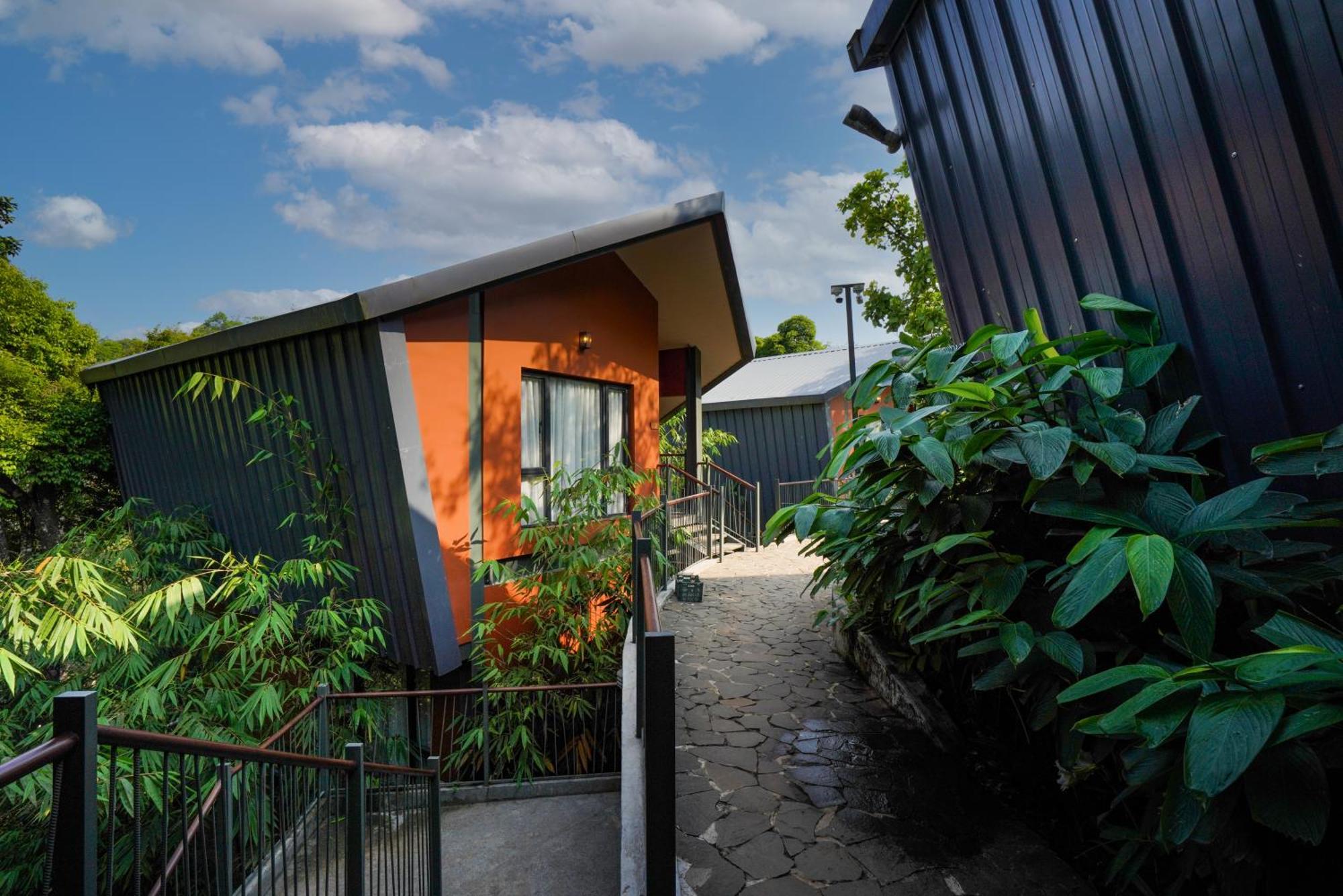 Vyna Hillock Resort And Spa Vithiri Kültér fotó