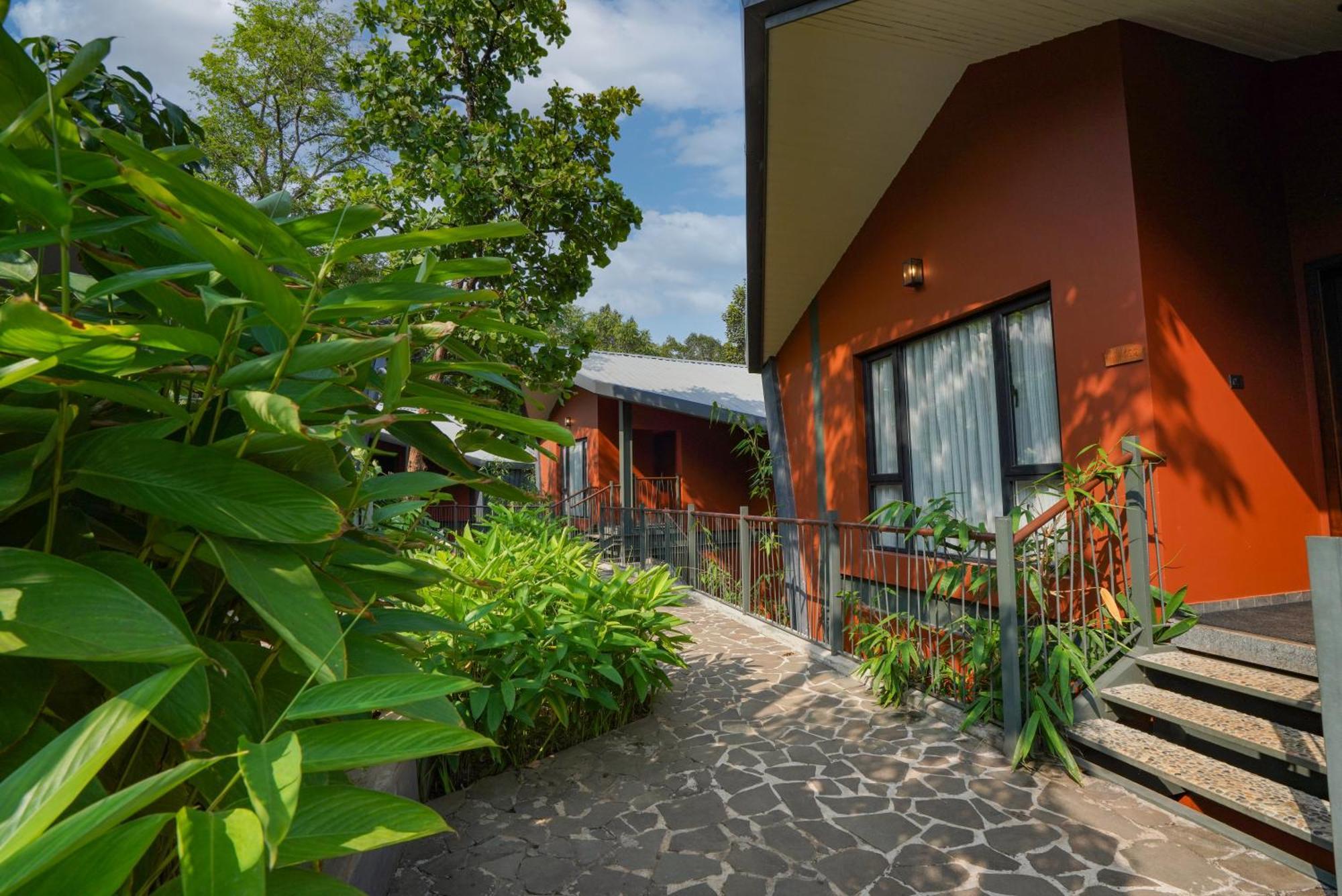Vyna Hillock Resort And Spa Vithiri Kültér fotó
