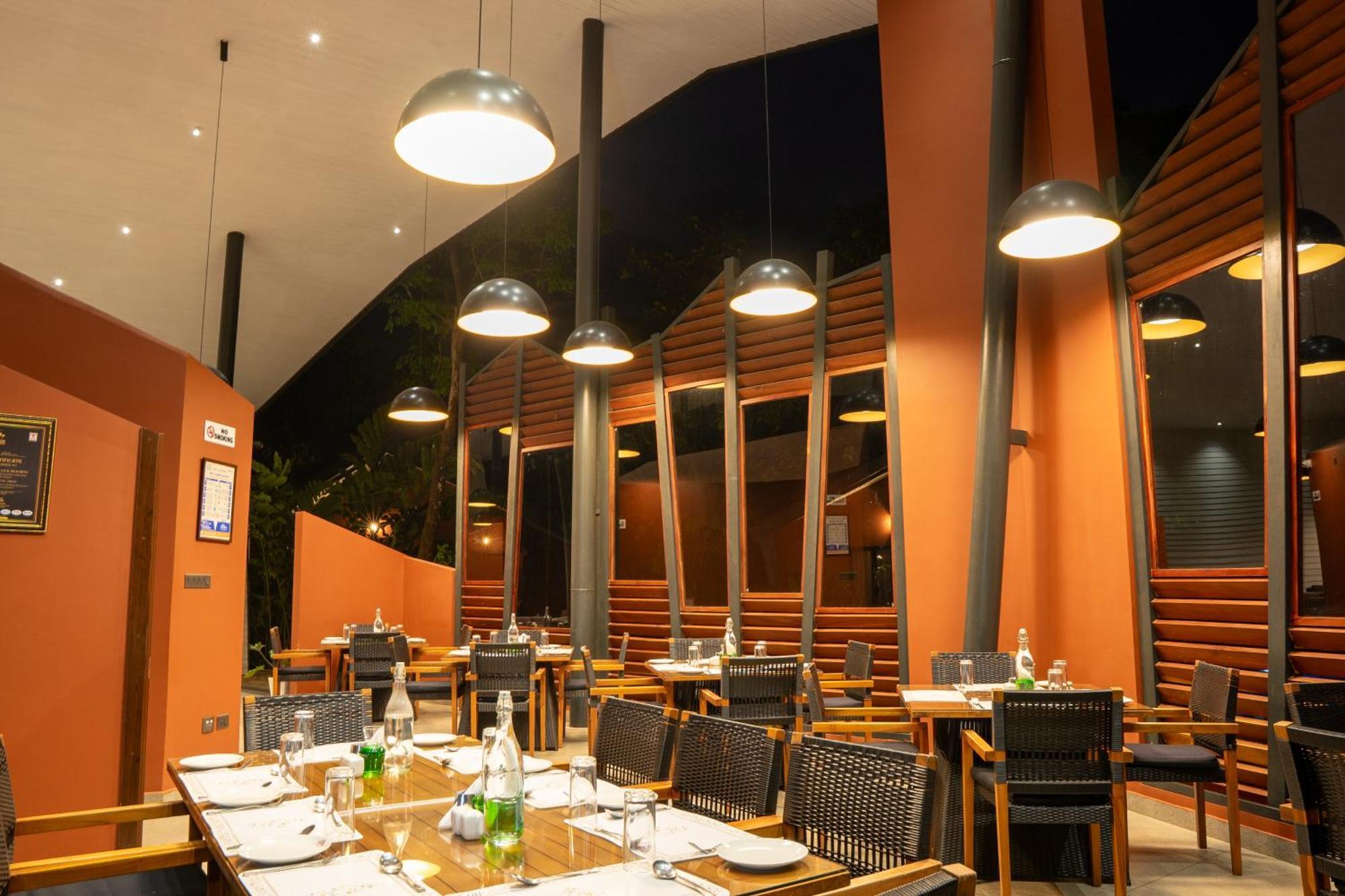Vyna Hillock Resort And Spa Vithiri Kültér fotó